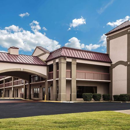 Days Inn By Wyndham Oak Grove/Ft. Campbell Eksteriør bilde